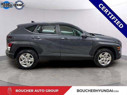 Gray 2024 Hyundai KONA SE