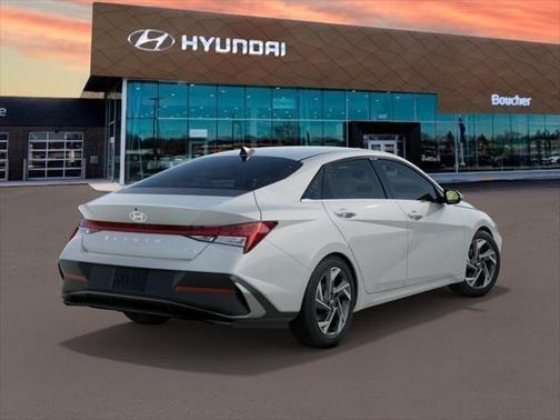 2025 Hyundai ELANTRA Limited