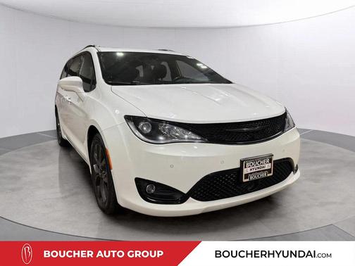 2020 Chrysler Pacifica Touring-L Plus