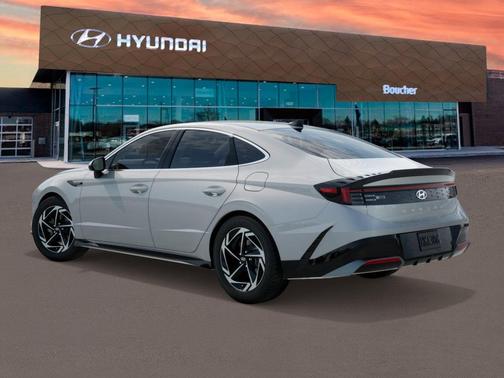 2026 Hyundai SONATA SEL