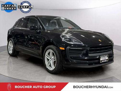 2022 Porsche Macan Base