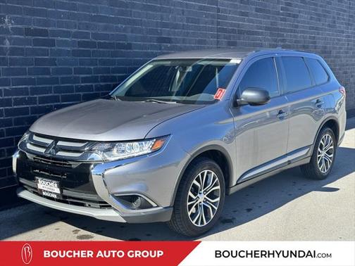 2017 Mitsubishi Outlander ES