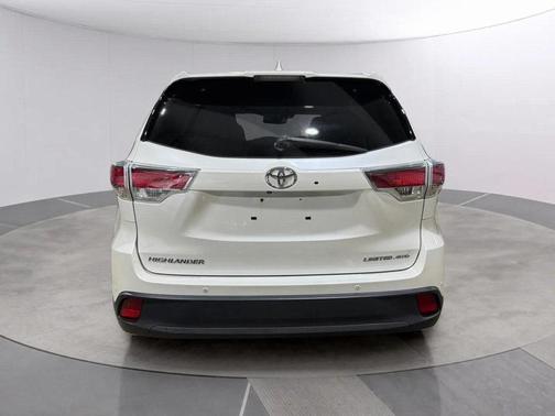 2016 Toyota Highlander Limited Platinum