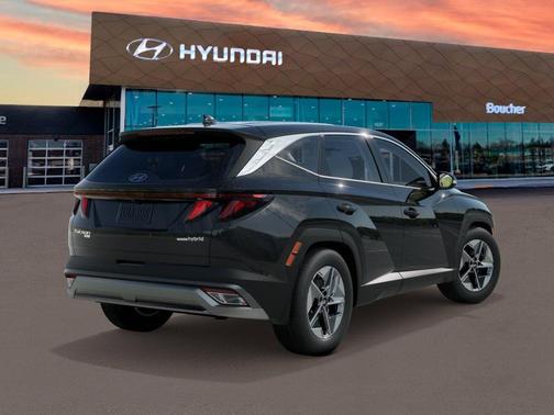 2026 Hyundai TUCSON Hybrid SEL
