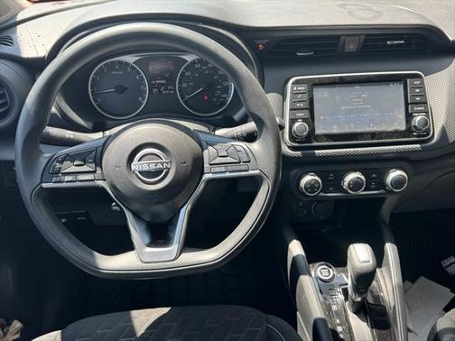 2022 Nissan Kicks S