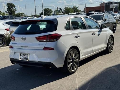2018 Hyundai Elantra GT Sport