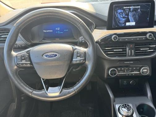 2021 Ford Escape Titanium