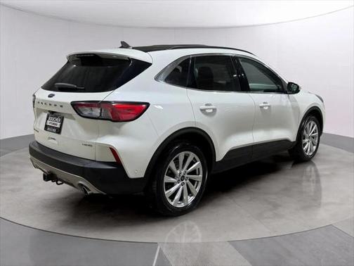 2021 Ford Escape Titanium