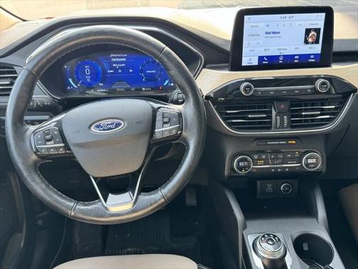 2021 Ford Escape Titanium
