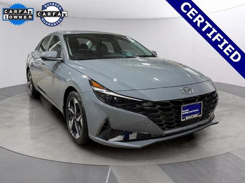 2022 Hyundai ELANTRA Limited
