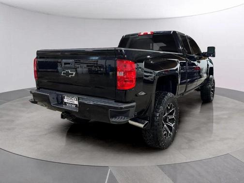 2018 Chevrolet Silverado 1500 2LT