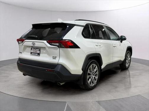2022 Toyota RAV4 XLE Premium