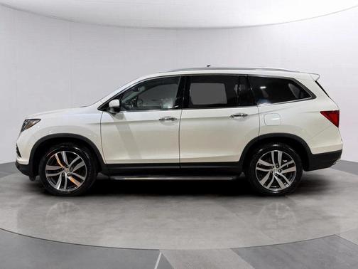2018 Honda Pilot Touring