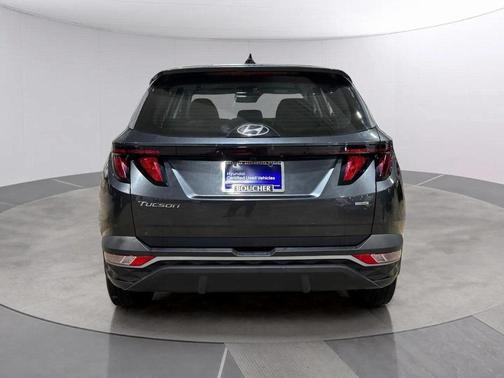 2023 Hyundai TUCSON SE