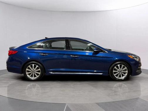 2016 Hyundai SONATA Limited