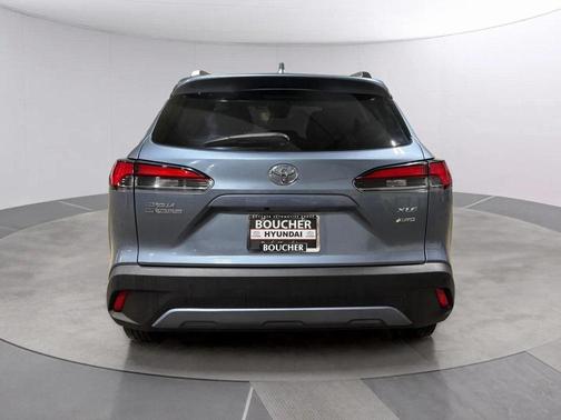 2023 Toyota Corolla Cross XLE