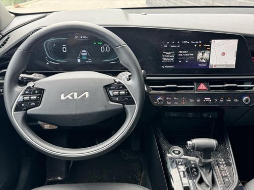 2024 Kia Niro EX