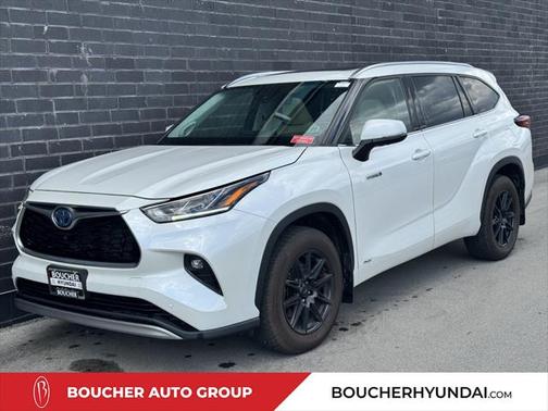 2021 Toyota Highlander Hybrid Platinum