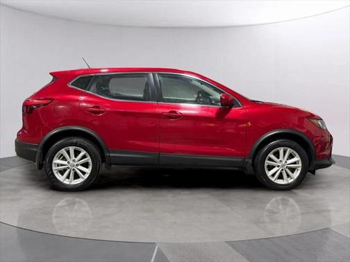 2017 Nissan Rogue Sport S