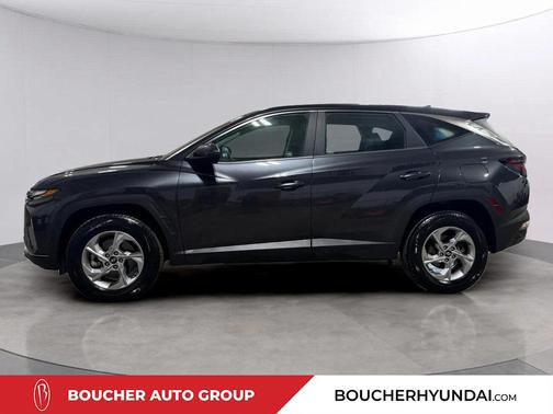 2022 Hyundai TUCSON SE