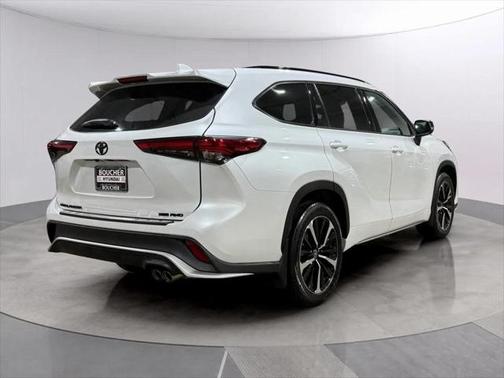 2022 Toyota Highlander XSE