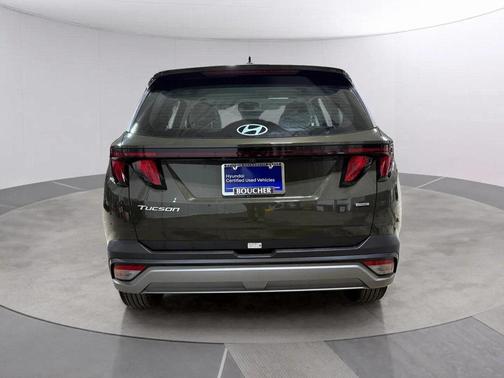 2025 Hyundai TUCSON SE