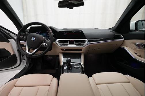 2021 BMW 330 xDrive