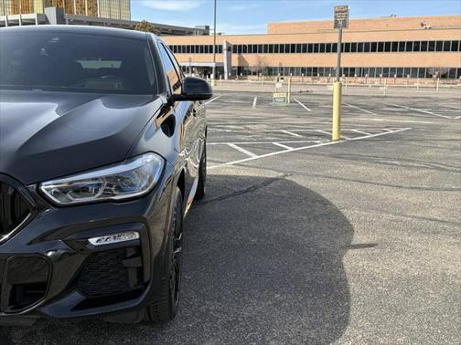 2021 BMW X6 sDrive40i