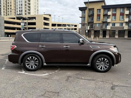 2017 Nissan Armada SL
