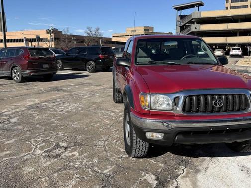 2004 Toyota Tacoma Xtracab