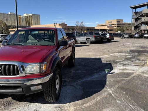 2004 Toyota Tacoma Xtracab