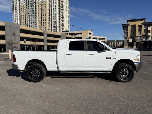 2012 RAM 2500 SLT