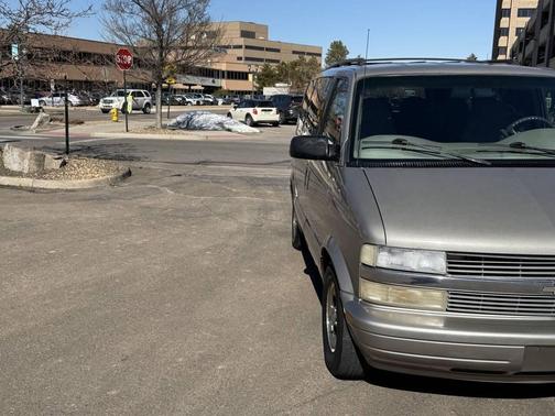 2001 Chevrolet Astro Base