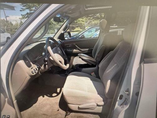 2006 Toyota Tundra Base