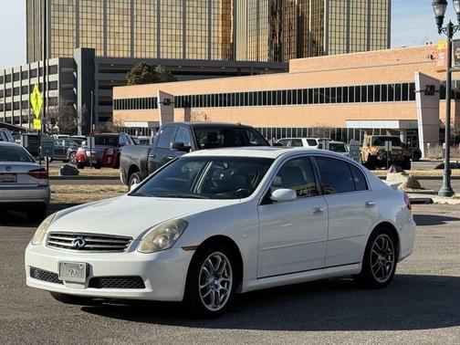 2005 INFINITI G35 Base