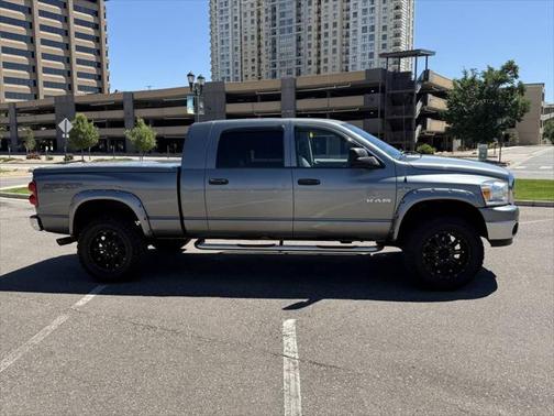 2008 Dodge Ram 1500 SLT Mega Cab