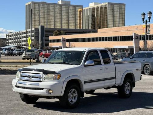 Natural White 2004 Toyota Tundra SR5