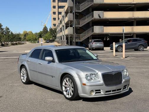 2009 Chrysler 300 SRT8