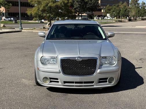 2009 Chrysler 300 SRT8
