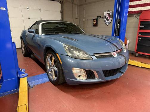 2008 Saturn Sky Red Line