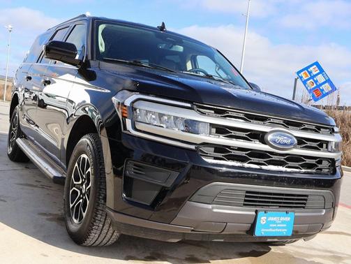 2024 Ford Expedition Max XLT