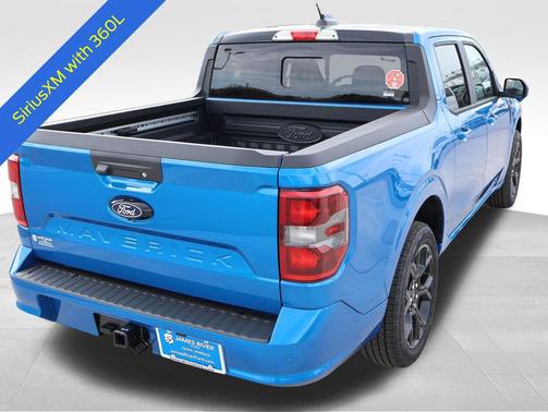 Velocity Blue 2026 Ford Maverick Lobo
