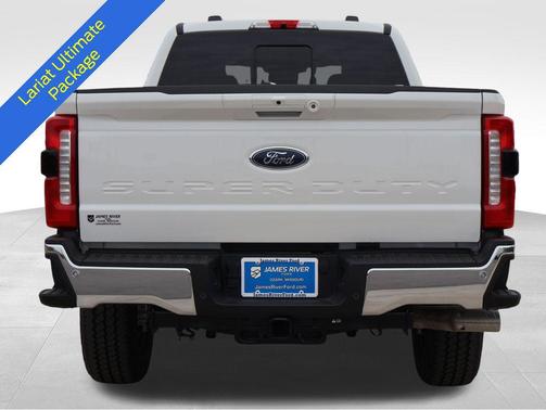 Star White Metallic Tri-Coat 2026 Ford F-350 Lariat