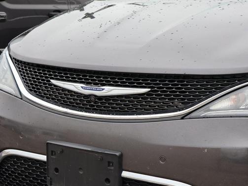 2019 Chrysler Pacifica Touring-L Plus