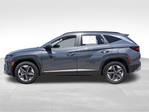 Gray 2026 Hyundai TUCSON SEL