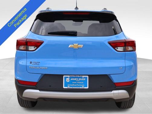 Fountain Blue 2024 Chevrolet Trailblazer LT