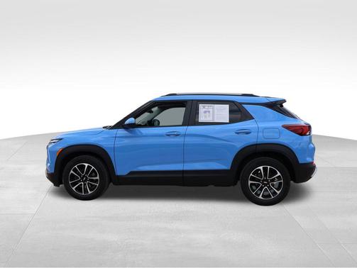 Fountain Blue 2024 Chevrolet Trailblazer LT
