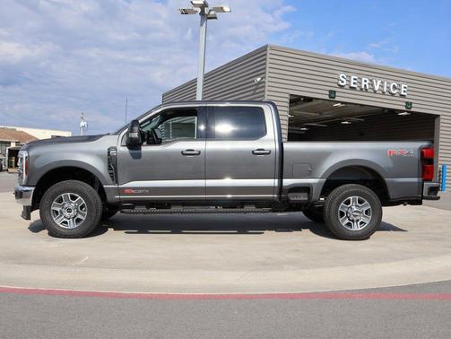 2026 Ford F-250 Lariat