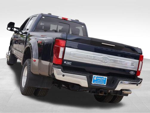 Antimatter Blue Metallic 2022 Ford F-350 King Ranch