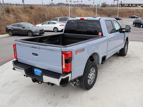 2025 Ford F-250 Lariat